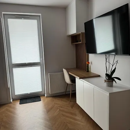 Apartament Wieliszew アパート